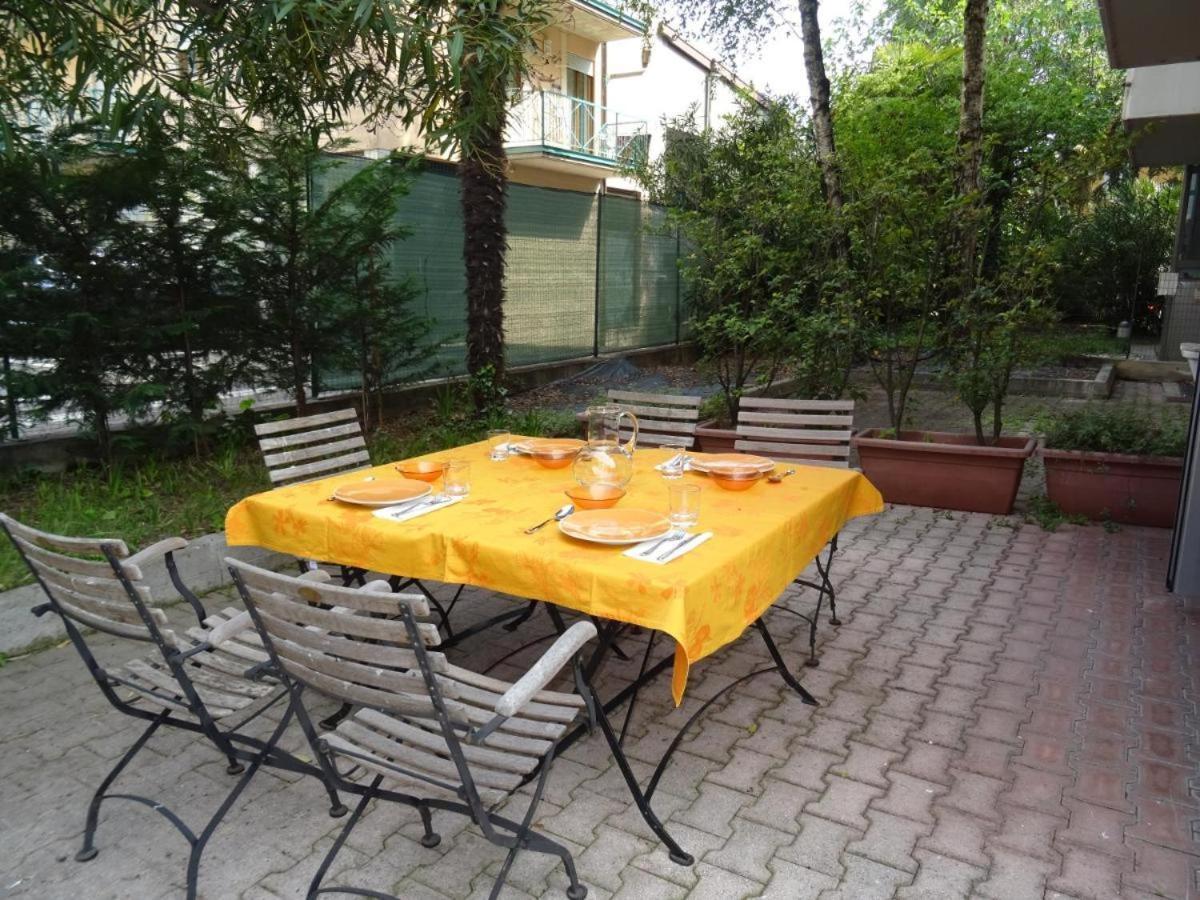 Orange Breeze Apartment Riva del Garda Luaran gambar